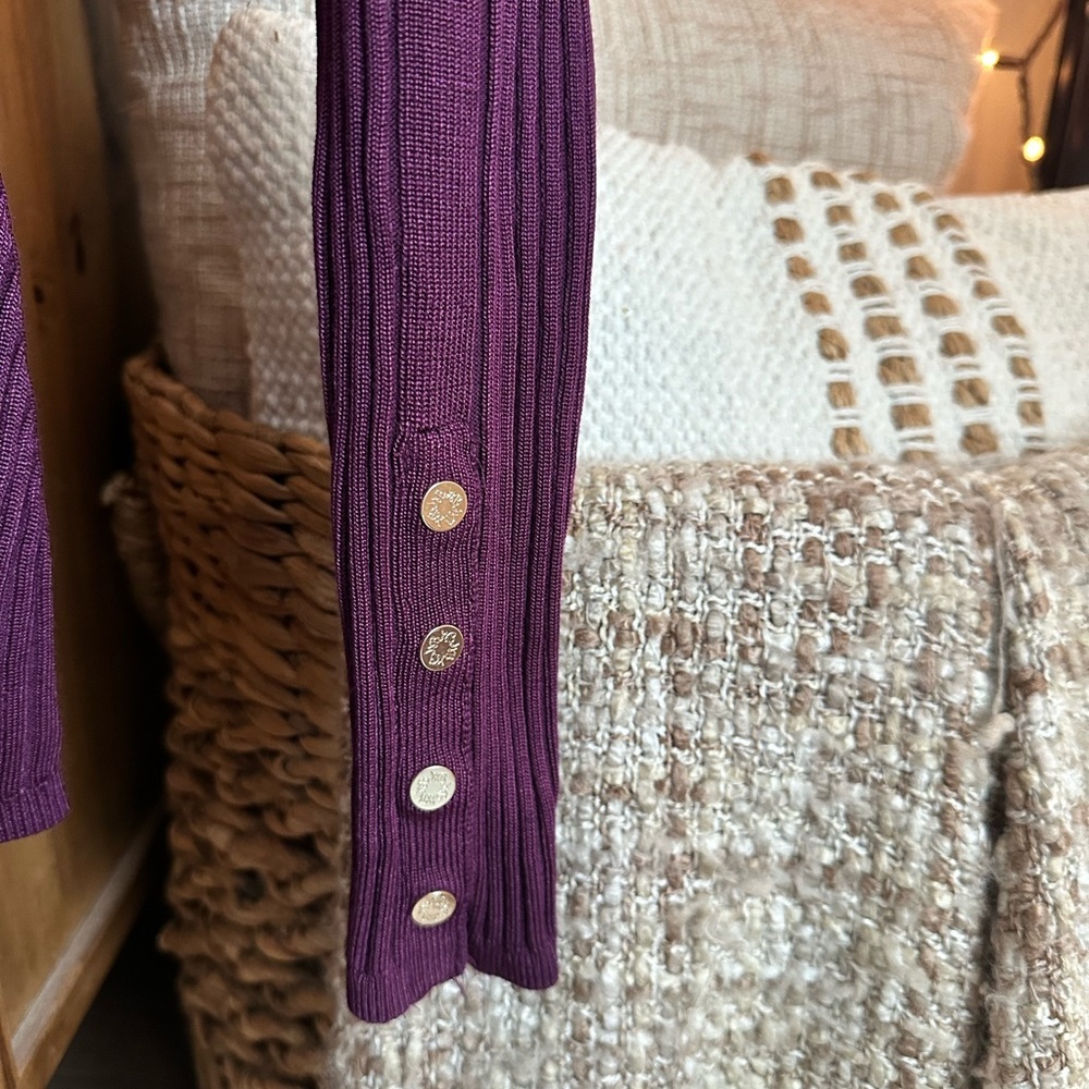 White House Black Market Rich Purple Mauve Turtleneck Sweater - Picture 3 of 7